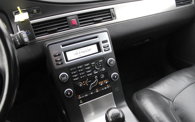 Volvo V70 cena 33900 przebieg: 244321, rok produkcji 2009 z Ślesin małe 497